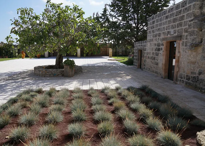 Отель Masseria Li Reni *