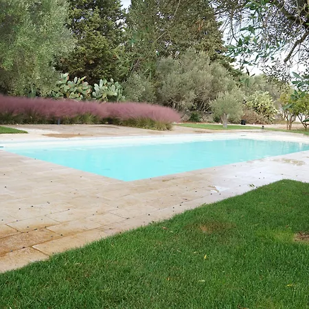 Hotel Masseria Li Reni *