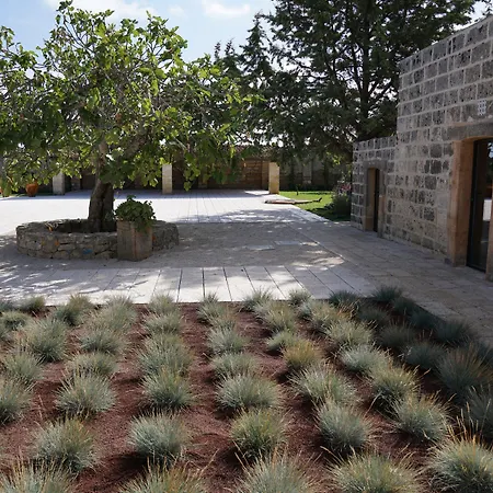 Hotel Masseria Li Reni *
